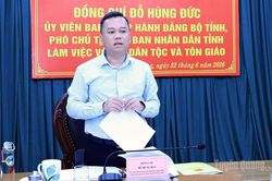 Phó Chủ tịch UBND tỉnh Đỗ Hùng Đức làm việc với Sở Dân tộc và Tôn giáo