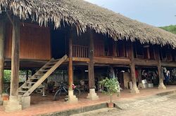 Bảo tồn nhà sàn truyền thống của người Mường ở Phú Thọ trong bối cảnh chuyển đổi số và phát triển bền vững
