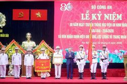 Tổng B&iacute; thư, Chủ tịch nước T&ocirc; L&acirc;m: 'Đất nước c&agrave;ng ph&aacute;t triển, th&aacute;ch thức đối với an ninh c&agrave;ng lớn, y&ecirc;u cầu bảo vệ an ninh quốc gia c&agrave;ng cao'