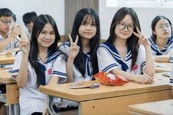 Hơn 102.000 học sinh Hà Nội trúng tuyển lớp 10 công lập