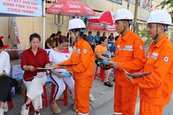 Vận h&agrave;nh thử nghiệm ứng dụng 'EVN CSKH' d&ugrave;ng chung cho kh&aacute;ch h&agrave;ng sử dụng điện tr&ecirc;n to&agrave;n quốc