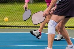 Từ vụ người đàn ông bất ngờ tử vong khi đang chơi pickleball: Không thể chủ quan với vận động cường độ cao