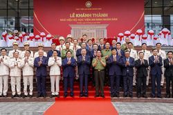 Tổng B&iacute; thư, Chủ tịch nước dự lễ kỷ niệm 80 năm ng&agrave;y truyền thống Học viện ANND