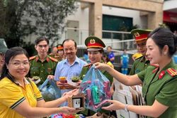 Chung tay xây dựng cộng đồng xanh từ hành động nhỏ