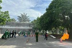 Hoạt động thiết thực đối với cán bộ, người lao động Nhà máy - Công ty TNHH sản xuất và thương mại Hải Long