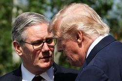 Ông Trump công kích Thủ tướng Anh