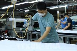 Sửa luật để doanh nghiệp nhỏ không đứng ngoài chính sách hỗ trợ