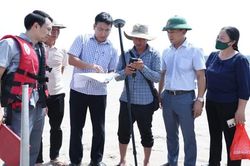 Phú Thọ minh bạch trong xác định mốc giới mỏ cát trên sông Hồng