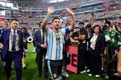 Messi lập cú đúp lịch sử, Argentina sớm giành vé vào vòng 1/16 World Cup 2026