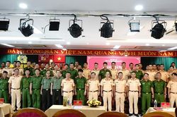 Hơn 50 học viên tham gia tập huấn kỹ năng lái xuồng máy phục vụ phòng, chống thiên tai và cứu nạn cứu hộ