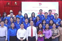 28 ph&oacute;ng vi&ecirc;n - bi&ecirc;n tập vi&ecirc;n được tuy&ecirc;n dương Giải thưởng Ng&ograve;i B&uacute;t Trẻ năm 2026