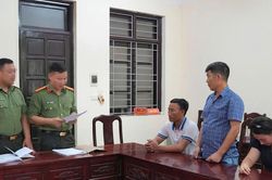Hai Giám đốc doanh nghiệp ở Nghệ An bị khởi tố vì mua hóa đơn 'khống'