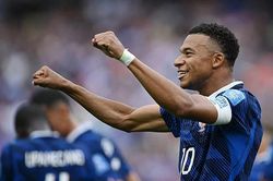Trực tiếp Pháp vs Iraq 1-0 (H1): Mbappe mở tỷ số