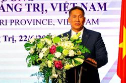 Quyền Bộ trưởng Hải quân Hoa Kỳ Hùng Cao dự sự kiện đặc biệt ở Quảng Trị