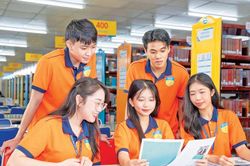 Trường báo có kịp thích ứng với thời đại AI?