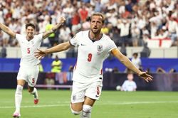 Chuy&ecirc;n gia Việt: Harry Kane đưa Anh gi&agrave;nh v&eacute; sớm, Croatia kh&oacute; thắng Panama