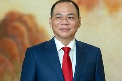 Tỷ ph&uacute; Phạm Nhật Vượng l&agrave; cổ đ&ocirc;ng lớn thứ 2 của LPBank