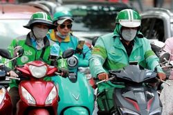 Lý do shipper, tài xế công nghệ, bán hàng online chưa vào diện đóng bảo hiểm bắt buộc
