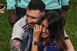 4,5 triệu lượt thích thông điệp vợ nhắn Messi