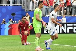 Trực tiếp Bồ Đ&agrave;o Nha vs Uzbekistan 5-0 (H2): V&agrave;o!!! Leao ghi b&agrave;n