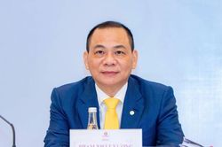 Tỷ phú Phạm Nhật Vượng nắm gần 5% vốn LPBank