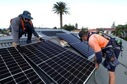 'Điện miễn phí 3 giờ' và cách vận hành đặc biệt ở Australia