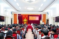 Hội nghị Ban Chấp h&agrave;nh Đảng bộ tỉnh lần thứ s&aacute;u mở rộng