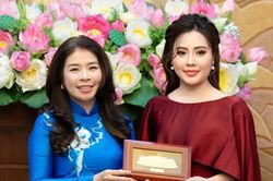 Miss Multicultural World đưa d&agrave;n người đẹp thế giới kh&aacute;m ph&aacute; Nh&agrave; Quốc hội Việt Nam