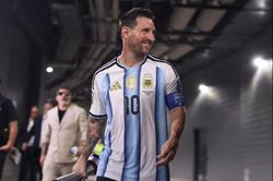 Messi lập kỳ tích vô tiền khoáng hậu, Man City sắp bổ nhiệm HLV thay Pep