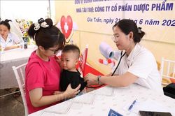Đẩy mạnh khám sàng lọc, phát hiện sớm bệnh tật ngay từ cơ sở