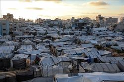 Dải Gaza đối mặt đồng thời sức ép an ninh và nhân đạo