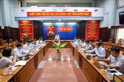 Huy động nguồn lực y tế ngoài công lập trong khám sức khỏe định kỳ toàn dân