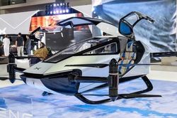 Xe bay Xpeng chở hai người, dùng điện hoàn toàn
