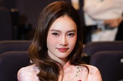 Ninh Dương Lan Ngọc căng thẳng