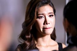 Tiếc cho si&ecirc;u mẫu Minh T&uacute;