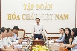 Vinachem đẩy mạnh chiến lược ph&aacute;t triển ng&agrave;nh h&oacute;a dược