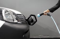 Tác động từ xung đột Iran: Bài toán kinh tế thúc đẩy doanh số xe điện châu Âu