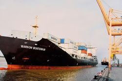 Doanh nghiệp xoay xở với cước vận tải biển