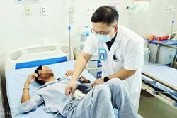Bắc Ninh: Phẫu thuật lấy dị vật trực tràng phức tạp cho bệnh nhân tâm thần