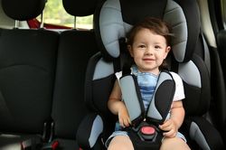 Những lưu ý khi trang bị ghế an toàn cho trẻ em