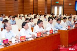 Phi&ecirc;n họp chuy&ecirc;n đề về th&uacute;c đẩy ph&aacute;t triển khoa học, c&ocirc;ng nghệ v&agrave; đổi mới s&aacute;ng tạo