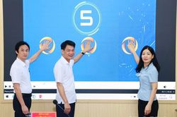 Ph&aacute;t động Cuộc thi trực tuyến 'T&igrave;m hiểu chủ trương, đường lối của Đảng, Nh&agrave; nước, của tỉnh Ninh B&igrave;nh về ph&aacute;t triển khoa học, c&ocirc;ng nghệ, đổi mới s&aacute;ng tạo v&agrave; chuyển đổi số''