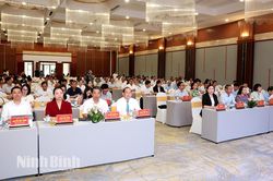 Qu&aacute;n triệt v&agrave; triển khai Nghị quyết Đại hội đại biểu to&agrave;n quốc MTTQ Việt Nam lần thứ XI