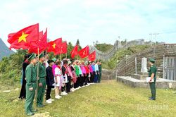 Tuổi trẻ thắp lửa biên cương