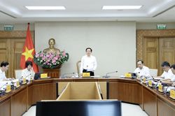 Xây dựng cơ sở nghiên cứu trọng điểm phục vụ công nghệ chiến lược
