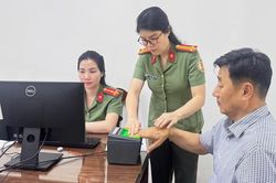Dấu ấn trong công tác quản lý xuất nhập cảnh nơi Đất Tổ