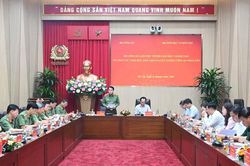 Th&aacute;o gỡ kh&oacute; khăn, điểm nghẽn để ph&aacute;t triển gi&aacute;o dục v&agrave; đ&agrave;o tạo trong CAND