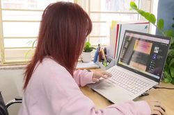Chủ fanpage, hội nhóm bị phạt 70 triệu nếu để lọt tin giả
