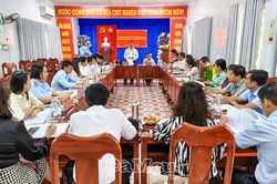 Phân cấp, phân quyền giúp rút ngắn thủ tục hành chính tại phường Vĩnh Trạch và Hiệp Thành
