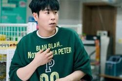 Nhân vật 'ngố tàu' gây sốt trong Teach You A Lesson, hóa ra là rapper đình đám Kpop